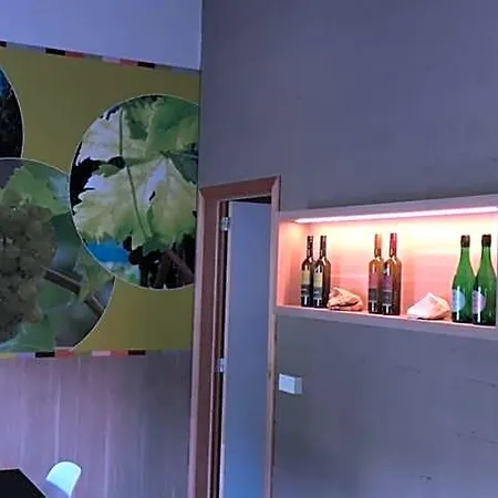 Bed & Breakfast Wijndomein Zwaeneberg Voeren