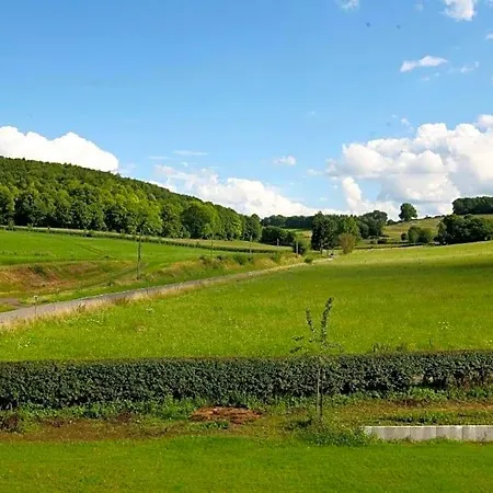 Bed & Breakfast Wijndomein Zwaeneberg Voeren
